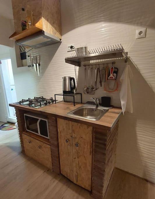 فيلا Cozy Townhouse الجودوناليس المظهر الخارجي الصورة